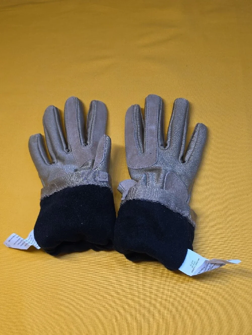 Isotoner Women's Spandex Winter Gloves with Leather Accents - One Size Fits Most